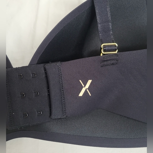 Knix Wingwoman Contour Bra Black Padded Wireless Adjustable Size (5) 38C/D 40C - Picture 11 of 13